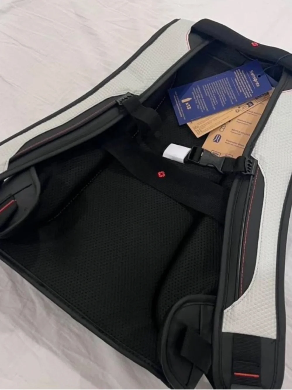 Samsonite Water Resistant Backpack - Tag On!